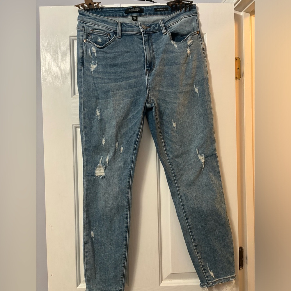 Judy Blue skinny-butt lifting, tummy control, distressed jeans